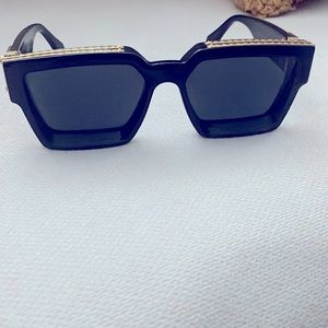 Black Louis Vuitton Millionaires new Western face